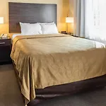 Mainstay Suites Pittsburgh Airport