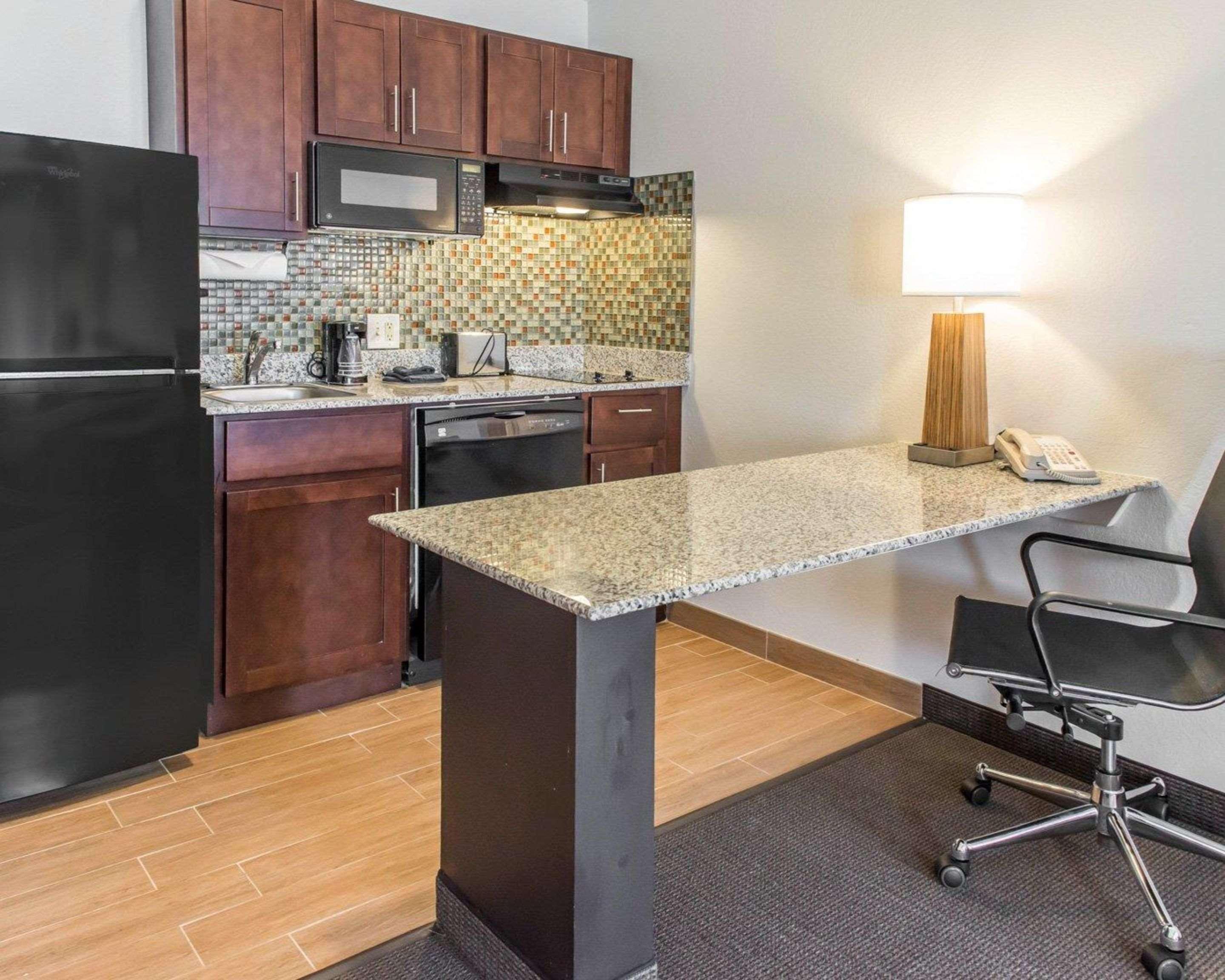 Mainstay Pittsburgh Airport Hotel Robinson Township