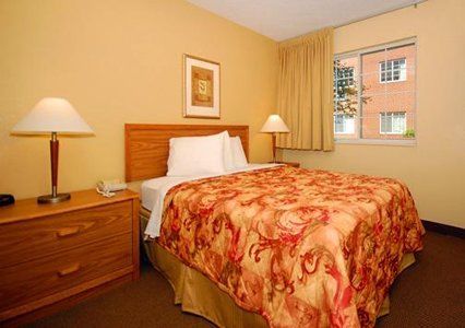 Mainstay Pittsburgh Airport 2* Robinson Township